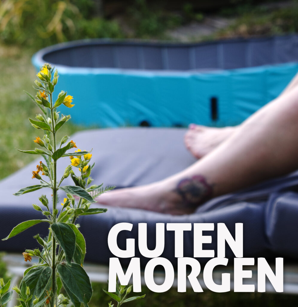 Schöner Fuss mit dem Schriftzug Guten Morgen Oktagon